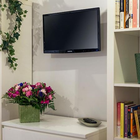 Rome As You Feel - Piazza Dei Satiri Apartments المظهر الخارجي الصورة