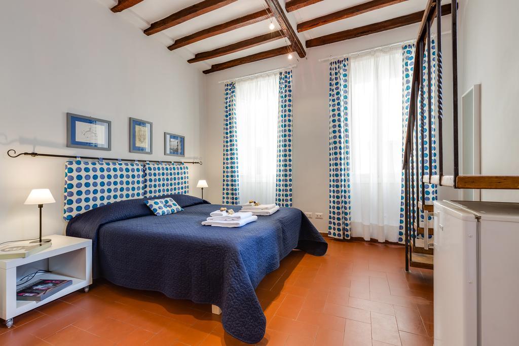 Rome As You Feel - Piazza Dei Satiri Apartments المظهر الخارجي الصورة